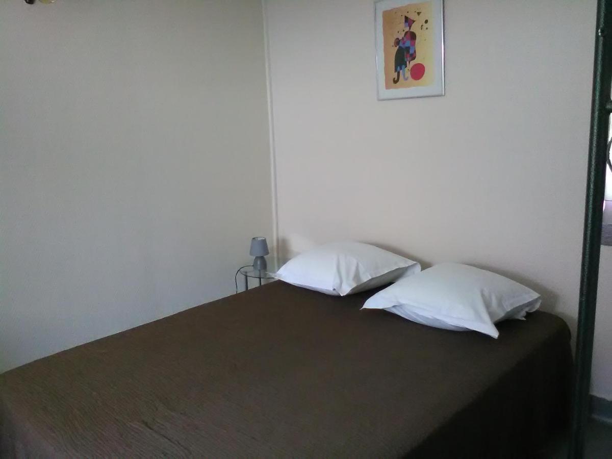 Le Parisien Hotel Saintes Luaran gambar